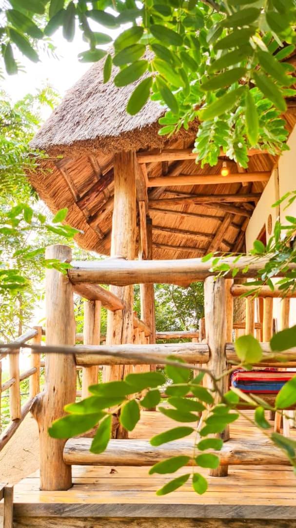 Songbird Safari Lodge & Campsite Katunguru Εξωτερικό φωτογραφία