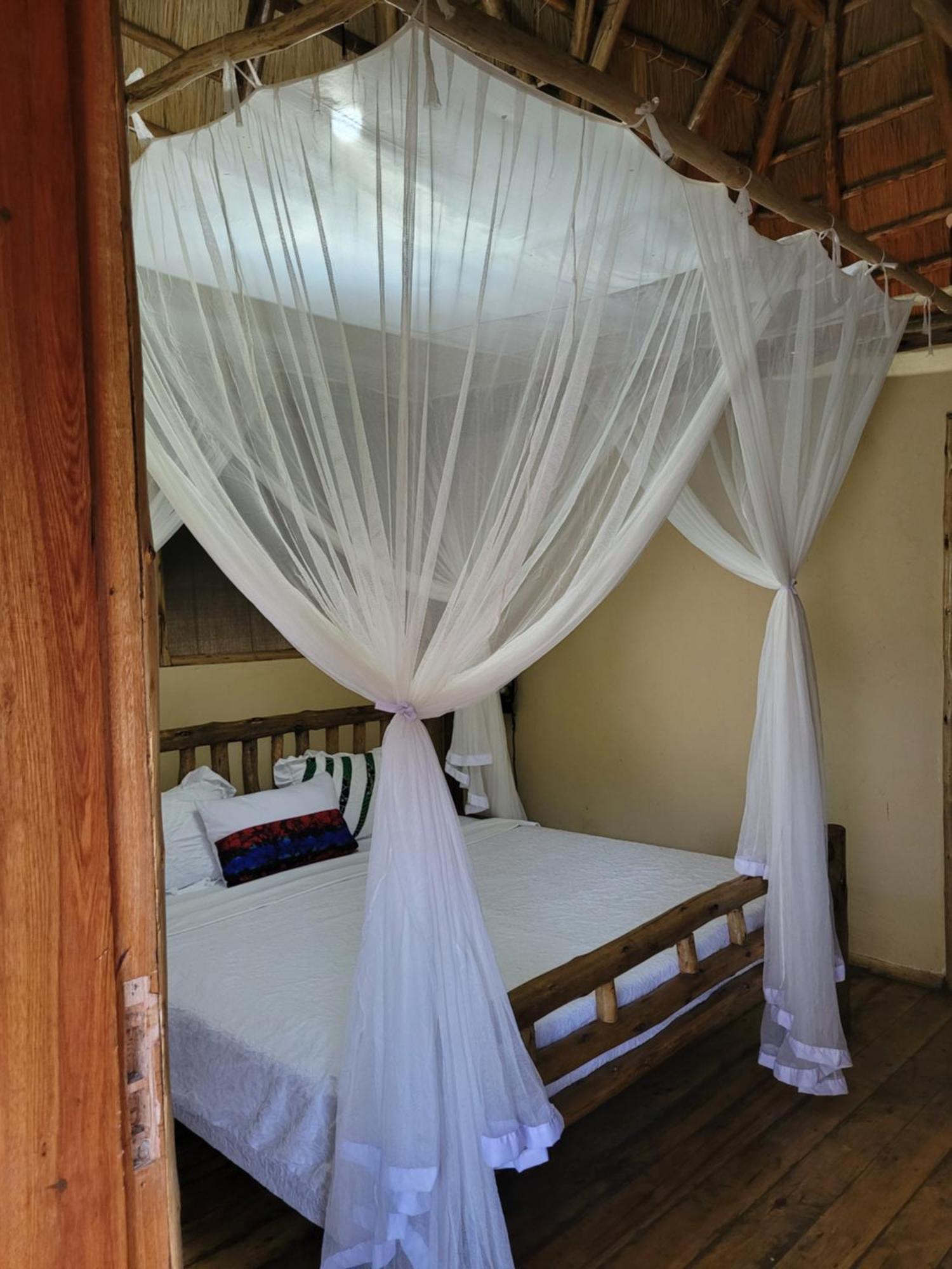 Songbird Safari Lodge & Campsite Katunguru Εξωτερικό φωτογραφία